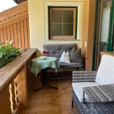 أبارتيمينتس هوتشزيليرتال كالتنباش